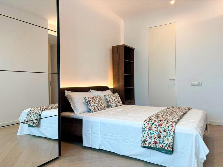 Apartament cu 3 camere decomandat, mobilat în Pipera