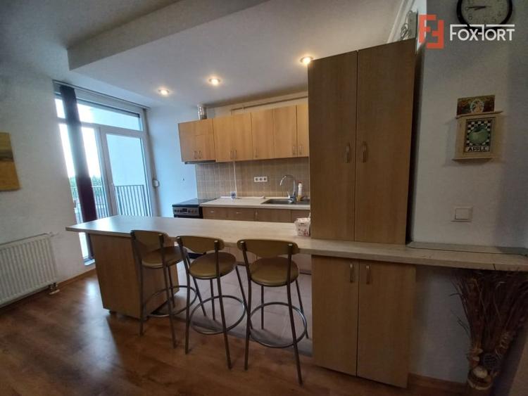 Apartament cu 2 camere decomandat, mobilat în Soarelui