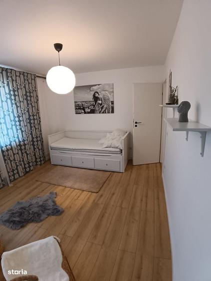 Apartament cu 2 camere decomandat, mobilat în 1 Mai