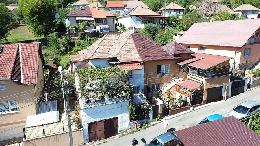 Casă cu Teren 254 Mp în Nord