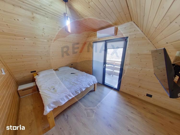 Casă cu 4 camere cu Teren 1000 Mp în Săpânța