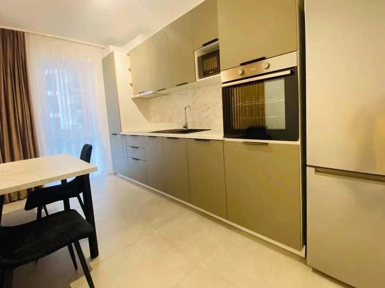 Apartament cu 2 camere decomandat în Lotus