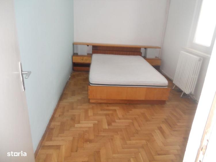 Apartament cu 4 camere în Central