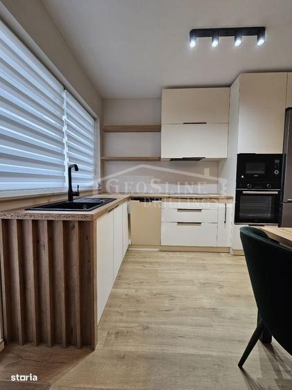 Apartament cu 3 camere decomandat în Sud
