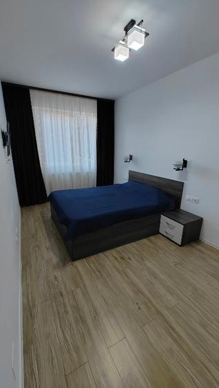 Apartament cu 2 camere semidecomandat, mobilat în Central