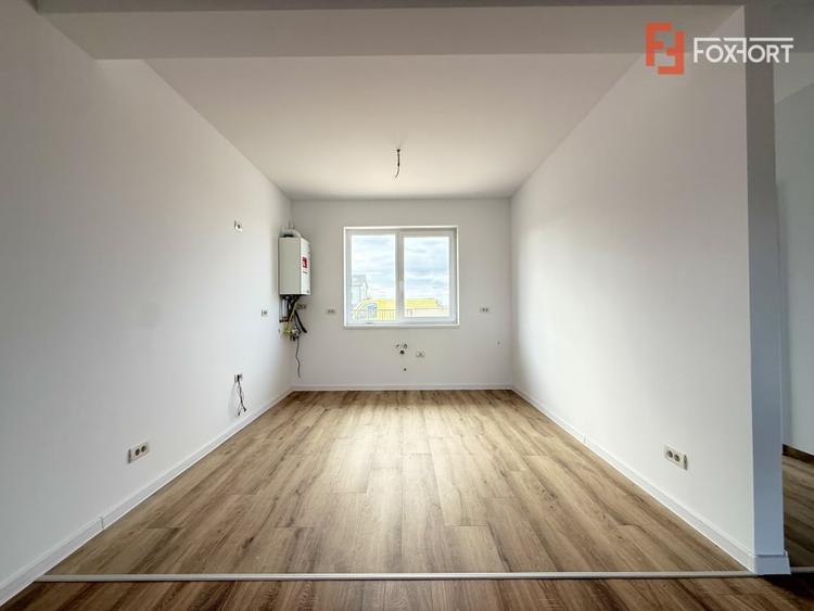 Duplex cu 4 camere cu Teren 247 Mp în Săcălaz