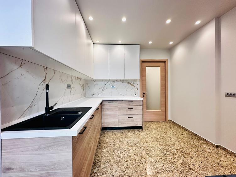 Apartament cu 3 camere semidecomandat, mobilat în Dorobanți
