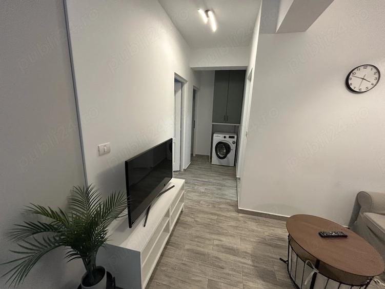 Apartament cu 3 camere semidecomandat în Alfa