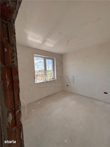 Casă cu 4 camere cu Teren 350 Mp în Central