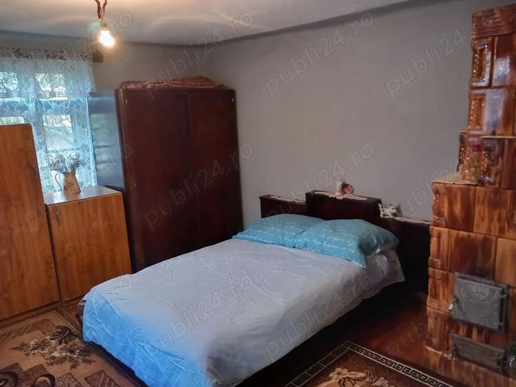 Casă cu 6 camere cu Teren 300 Mp în Central