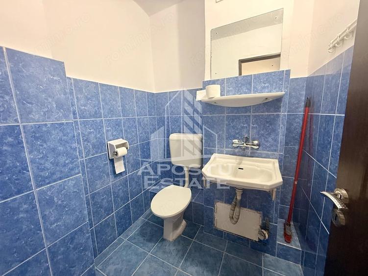 Apartament cu 3 camere decomandat în Dorobanților