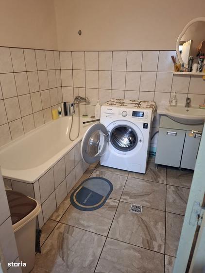 Casă cu 3 camere cu Teren 1200 Mp în Pârneava