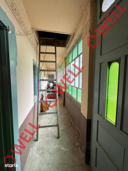 Casă cu 2 camere cu Teren 250 Mp în Central