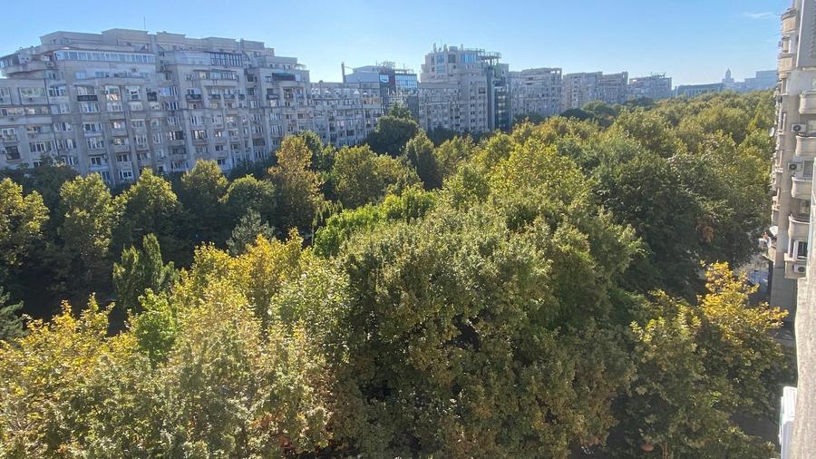 Apartament cu 3 camere decomandat, mobilat în Unirii