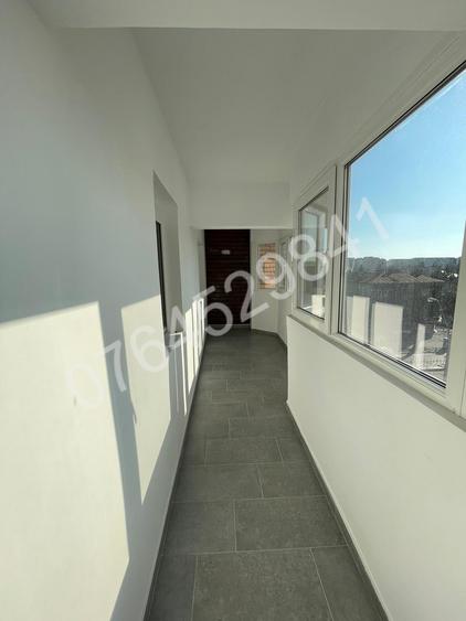 Apartament cu 3 camere semidecomandat în Iancului