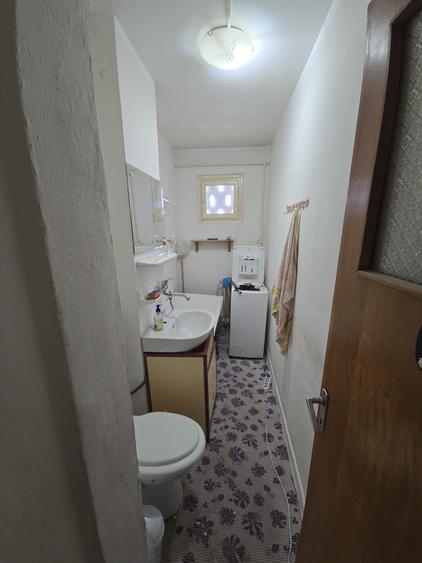 Apartament cu 2 camere semidecomandat în Uiasca