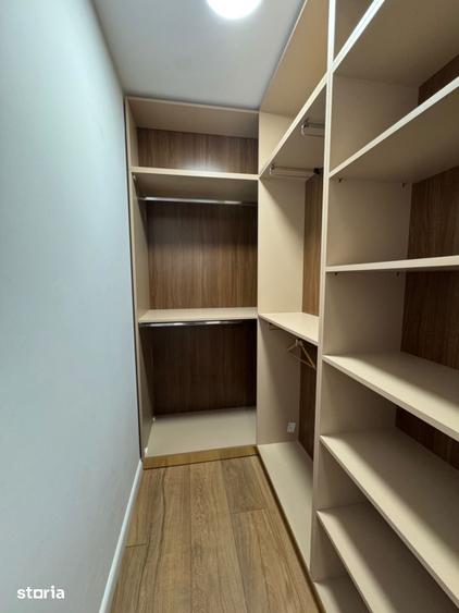 Apartament cu 4 camere în Central