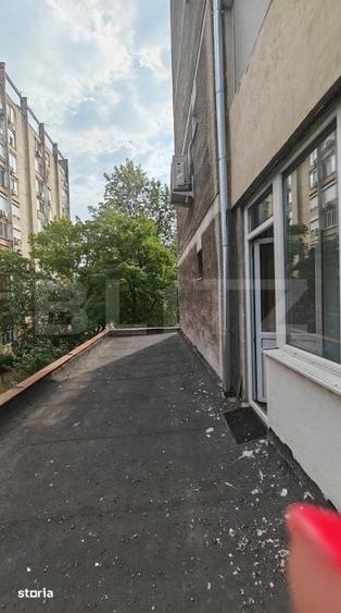 Apartament cu 3 camere decomandat în Decebal