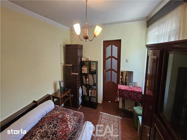 De vanzare - casa si curte mare in zona Metroului Republica - 11