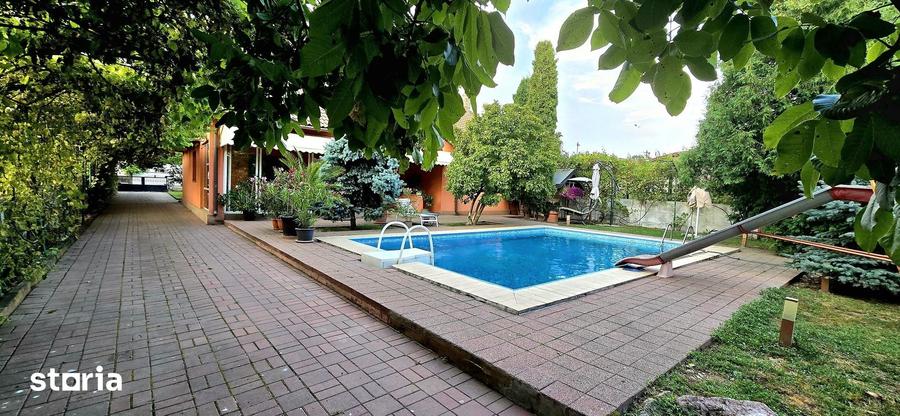 Casă cu 7 camere cu Teren 3000 Mp în Gura Ocniței