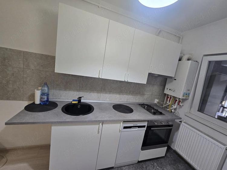 Apartament cu 2 camere semidecomandat în Exterior Vest
