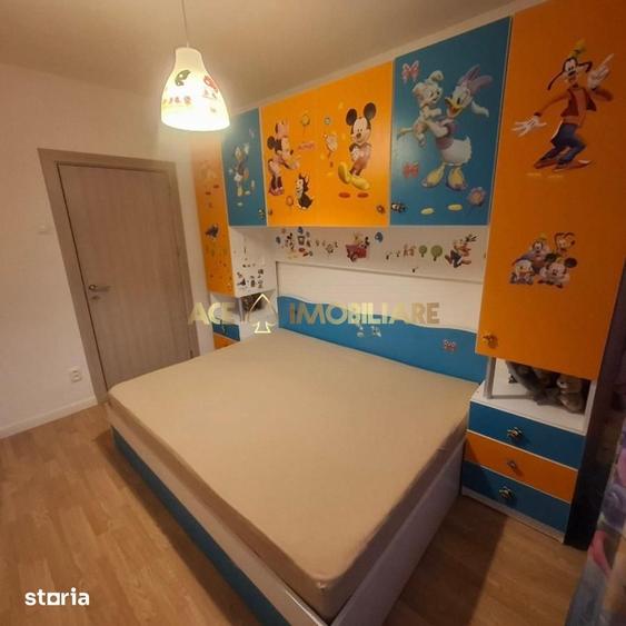 Apartament cu 3 camere, mobilat în Titan