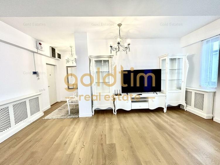 Apartament cu 5 camere decomandat, mobilat în Eminescu