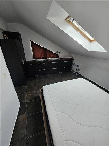Apartament cu 4 camere decomandat în 9 Mai