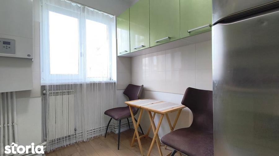 Apartament cu 2 camere în 22 Decembrie