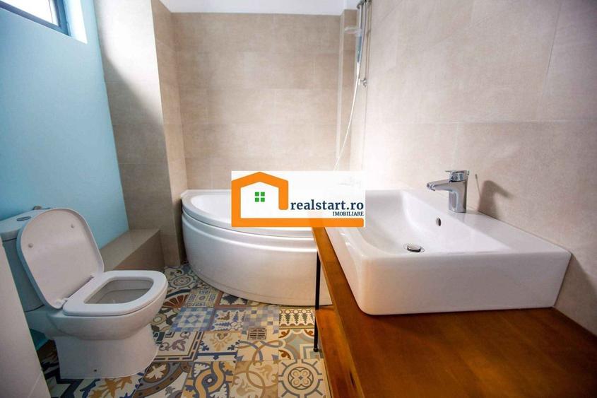 Casă individuală cu 4 camere cu Canalizare în Theodor Pallady