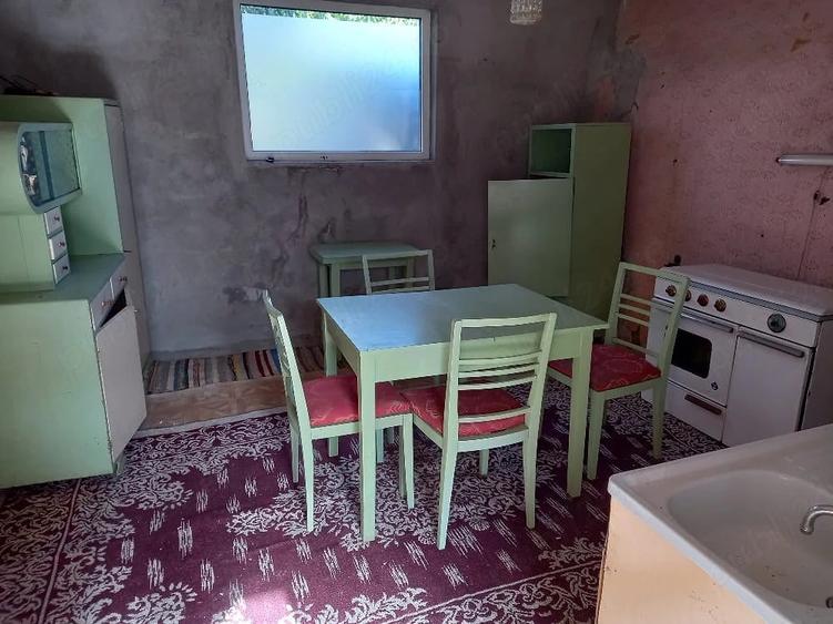 Casă cu 3 camere cu Teren 650 Mp în Central