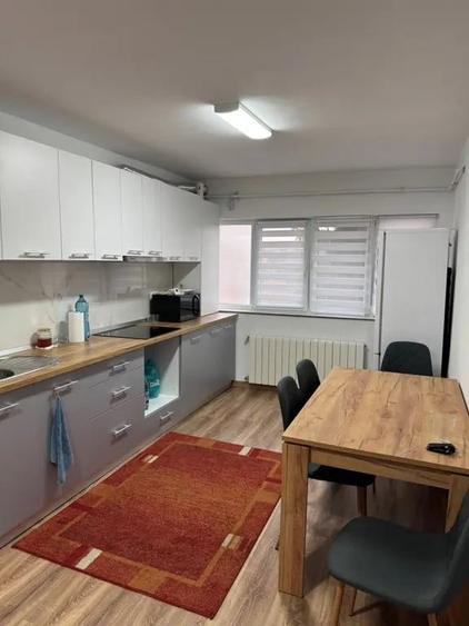 Casă cu 5 camere în Păuleasca