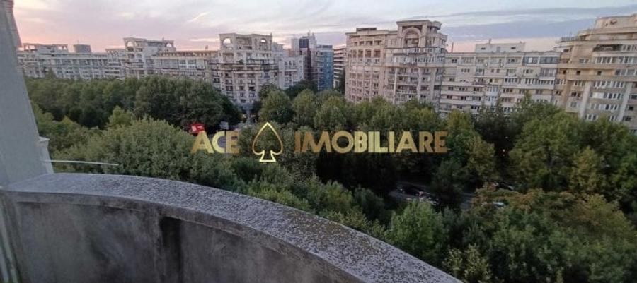 Garsonieră semidecomandată în Splaiul Unirii