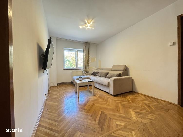 Apartament cu 4 camere decomandat în Zorilor