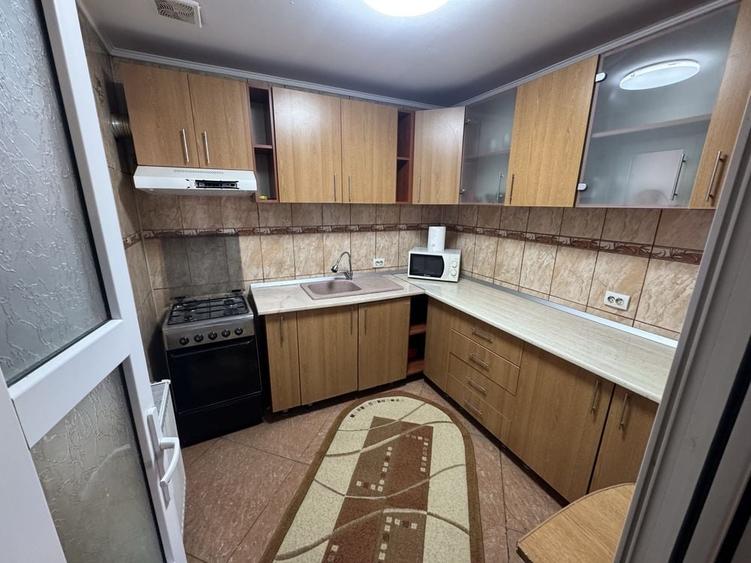 Casă cu 3 camere cu Teren 100 Mp în Colentina