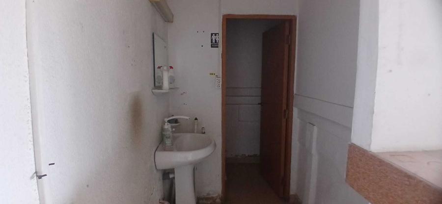 Spațiu comercial, de 90 mp, în Militari