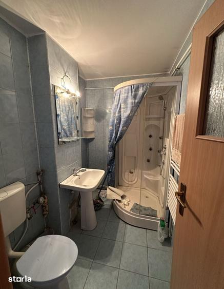 Apartament cu 2 camere semidecomandat în Calea București