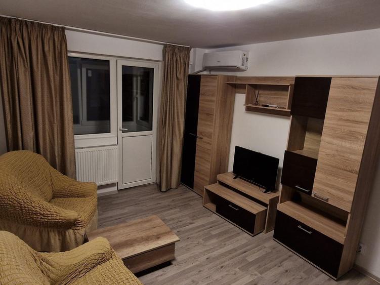 Apartament 2 camere. Decomandat. Renovat. Mobilat. Huedin, Straja. - 1