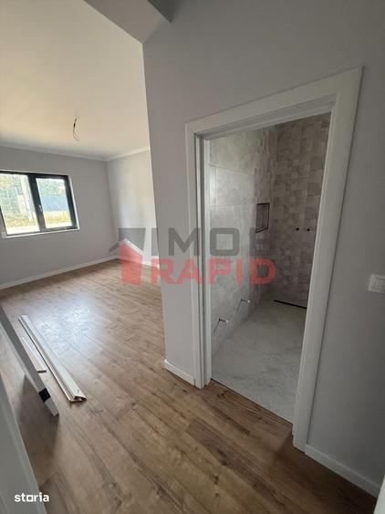 Casă cu 4 camere cu Teren 470 Mp în Central