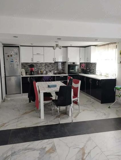 Casă cu 2 camere cu Teren 627 Mp în Topliceni