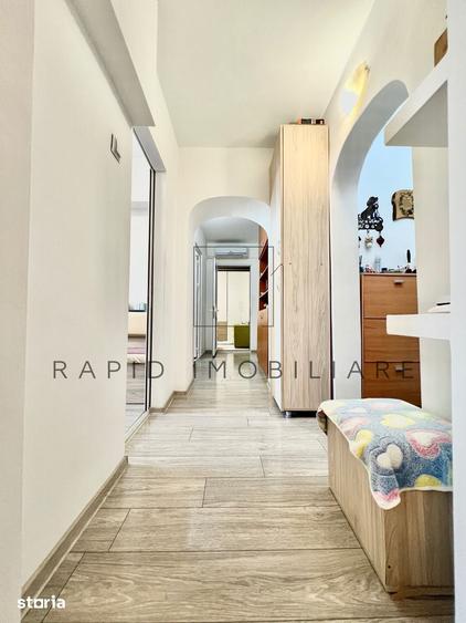 Apartament cu 4 camere decomandat în Siderurgiștilor