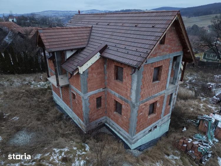 De vanzare casa la ro?u Chirpar - 4