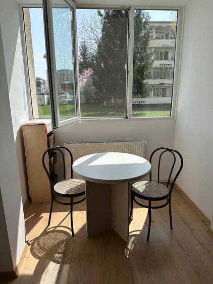Apartament semidecomandat în Central