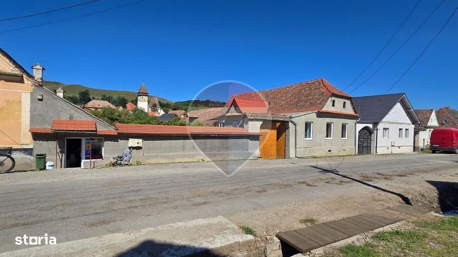 Casă cu 3 camere în Dupuș