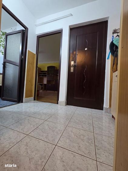 Apartament cu 3 camere Kaufland, Cartier E3, Etajul 2-Centrala pe gaz - 1