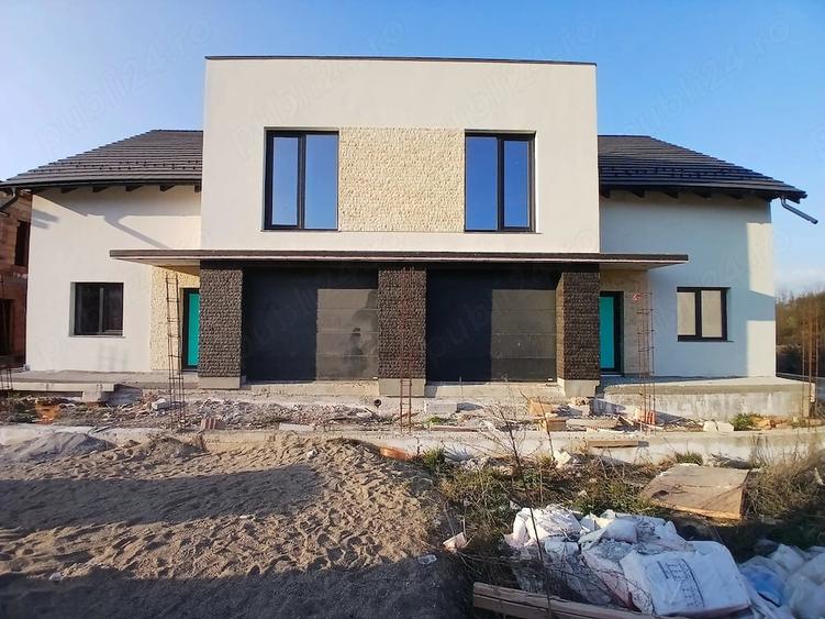 Casă cu 3 camere cu Teren 270 Mp în Central