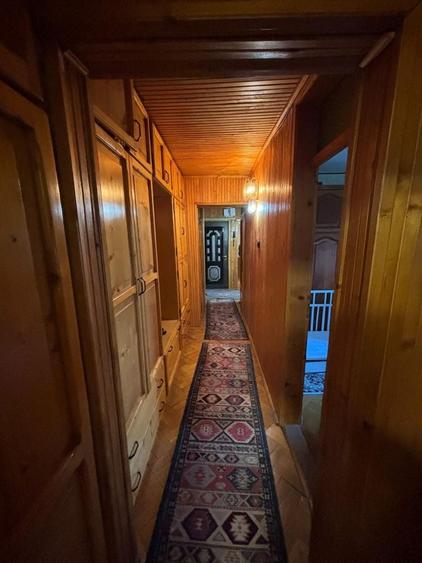 Apartament cu 3 camere decomandat în Alfa