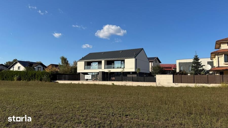 Casă cu 4 camere cu Teren 275 Mp în Corbeanca