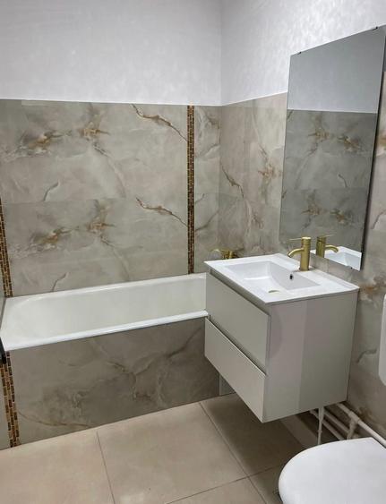 Apartament cu 2 camere decomandat în Apusului