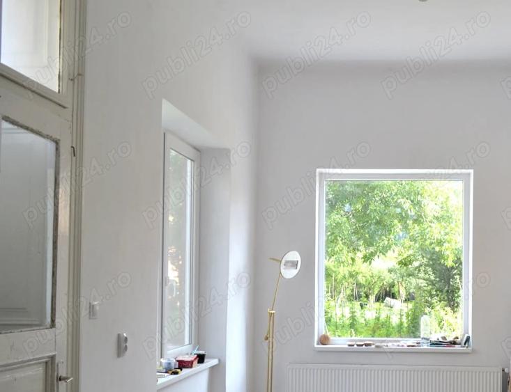 Casă cu 3 camere cu Teren 1477 Mp în Central